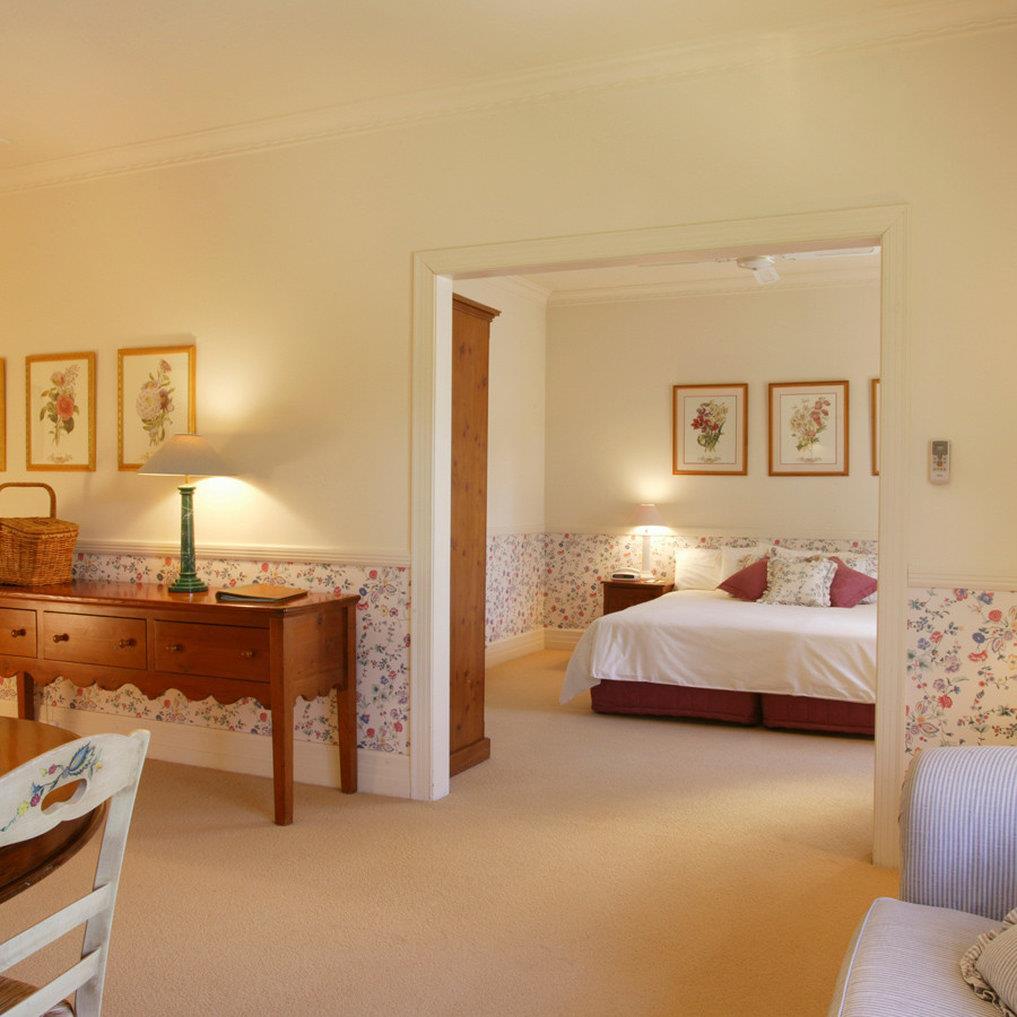 Peppers Manor House Hotel Sutton Forest Room photo